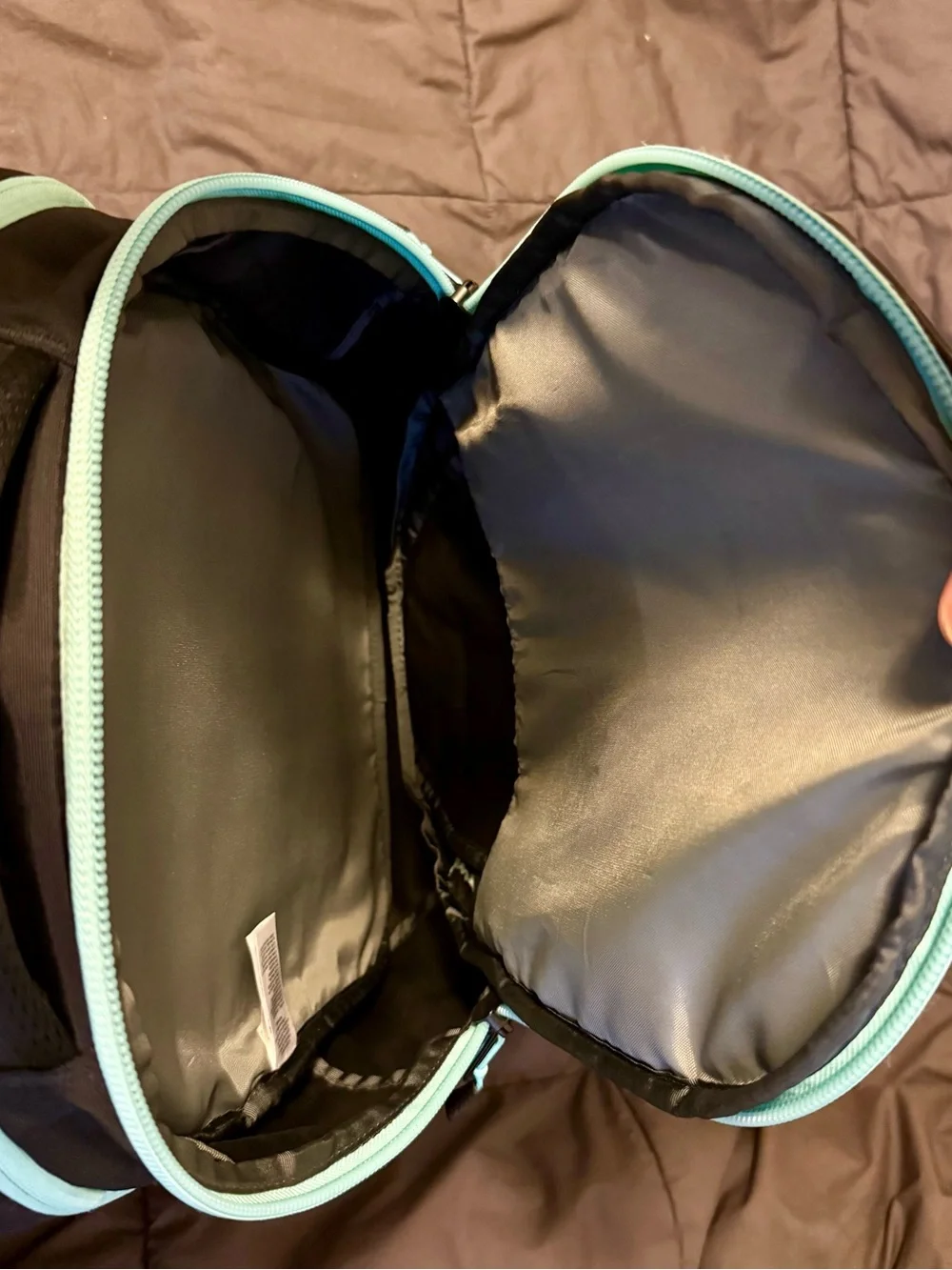 The North Face Women’s Recon 30L Backpack – Black & Aqua – FlexVent – Excellent